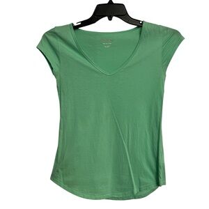 Lilly Pulitzer Sz Small Short Sleeve Shirt Pima Cotton Light Green V Neck